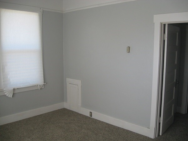 Foto del edificio - 3-Plex Multi-Family Investment Property