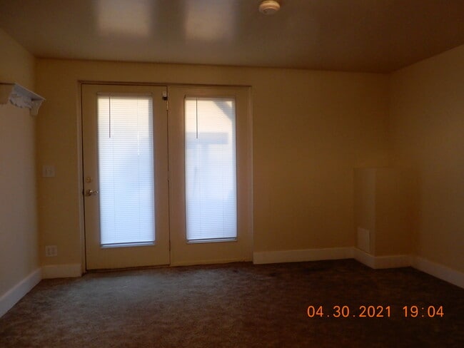 Foto del edificio - 146 Harrison Blvd