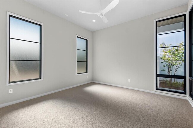 Building Photo - 6802 Adeline Wy