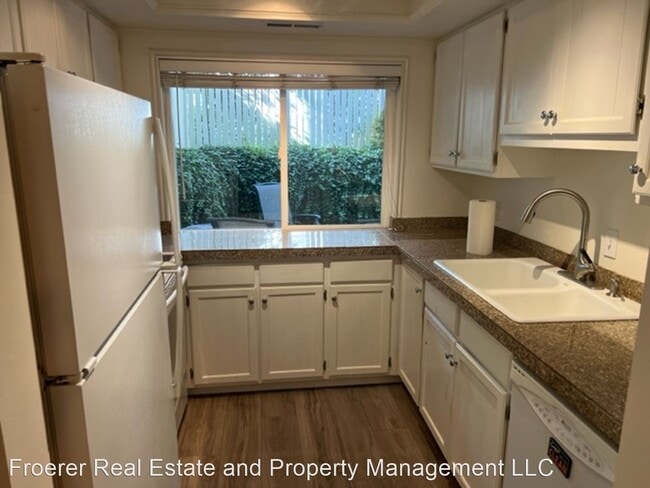 Building Photo - 2 br, 2 bath House - 5831 Waterbury Way B