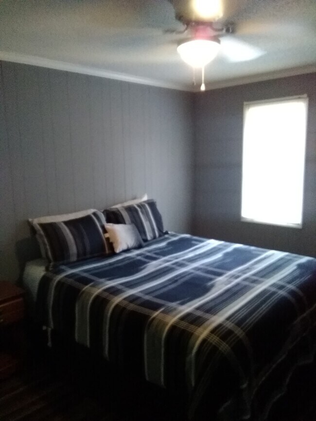 Foto del edificio - 197 Hughes St