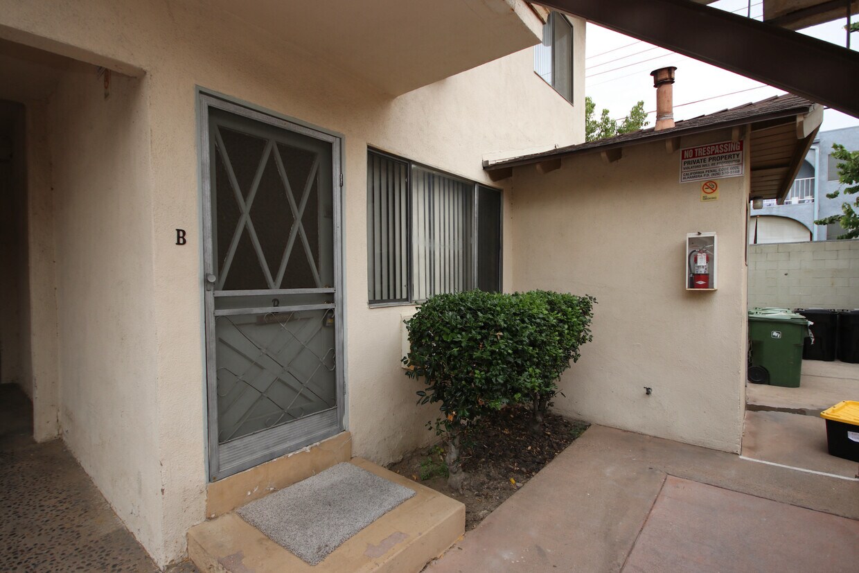 Primary Photo - 310 N Electric Ave