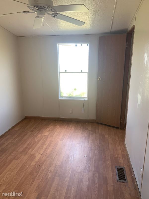 Foto del edificio - 3 br, 2 bath Mobile Home - 12980 Siler Road