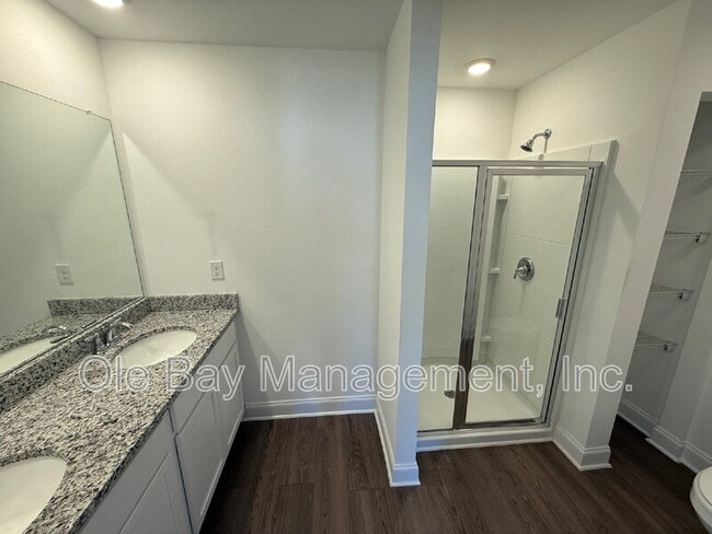 Building Photo - 6794 Spaniel Dr