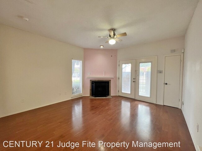 Building Photo - 1 br, 1 bath House - 3117 Sondra Drive Uni...
