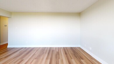 Interior Photo - Forest Ridge