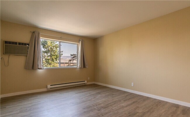 Foto del edificio - Beautiful 1 bed/1 bath condo, located clos...