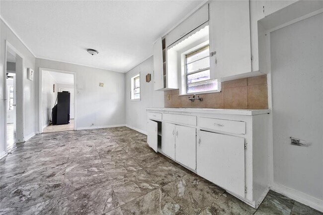 Foto del edificio - 2315 Kabee St