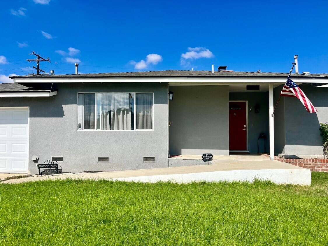 Foto principal - 4963 Burson Way