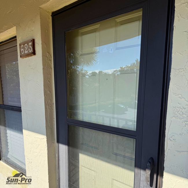 Building Photo - 108 Lacosta Ln