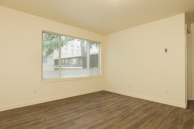 Foto del edificio - 2237 NW 59th-6