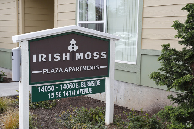 Foto del edificio - Irish Moss Plaza Apartments