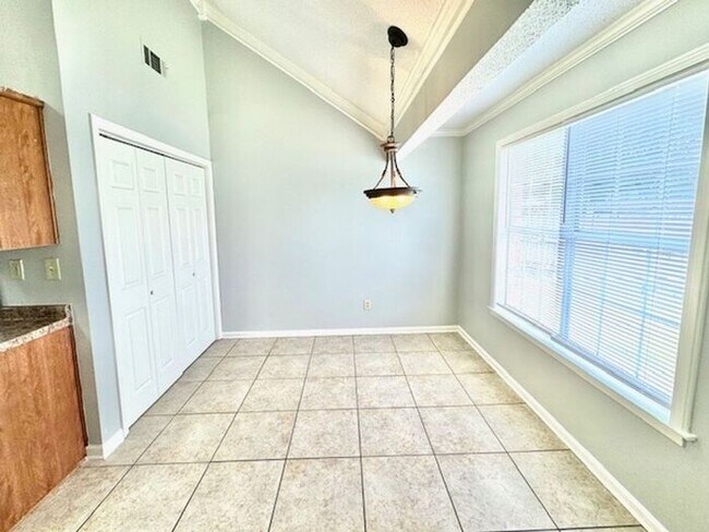 Foto del edificio - Renovated Homme! Southeast Memphis- Now Le...