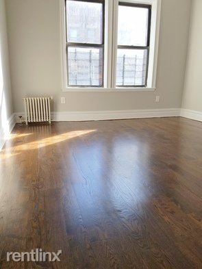 Building Photo - 610 W 141st St