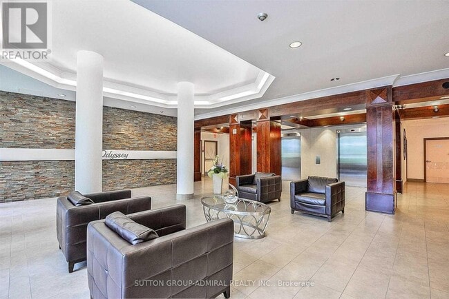 Building Photo - 250 Webb Dr