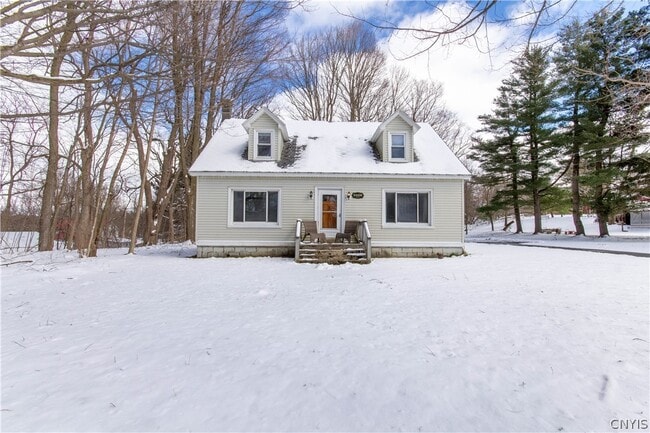 Building Photo - 24438 Main St