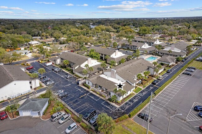 Foto del edificio - Audubon Park 2/2 Corner Unit Villa with La...