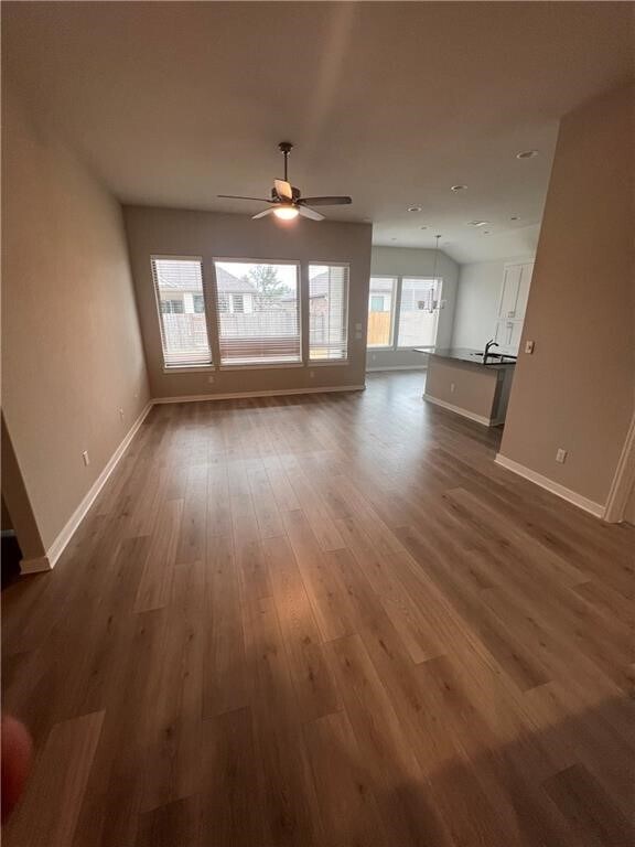 Foto del edificio - 825 Whitetail Dr