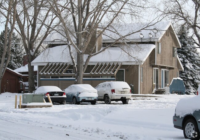 Foto del edificio - Driftwood Apartments