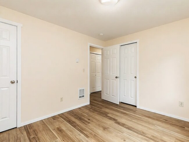 Entrada del dormitorio principal - 1921 Chestnut St