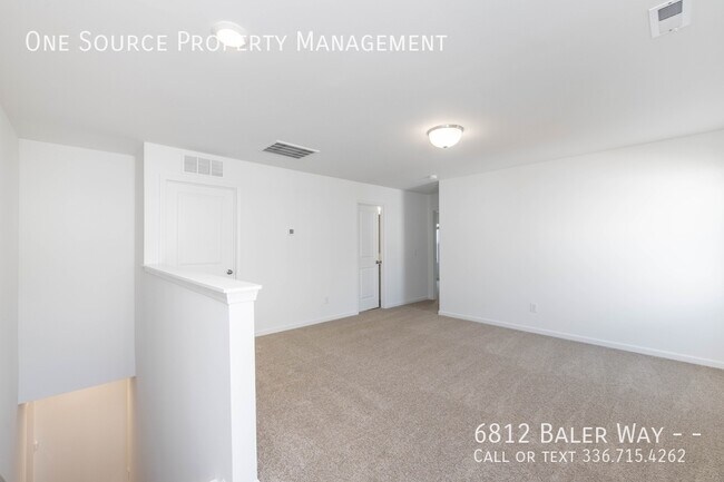 Foto del edificio - 6812 Baler Wy