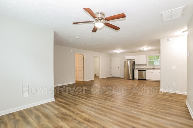 Building Photo - 208 Carwood Dr