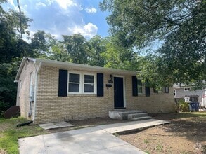 Building Photo - 1612 Emerald St