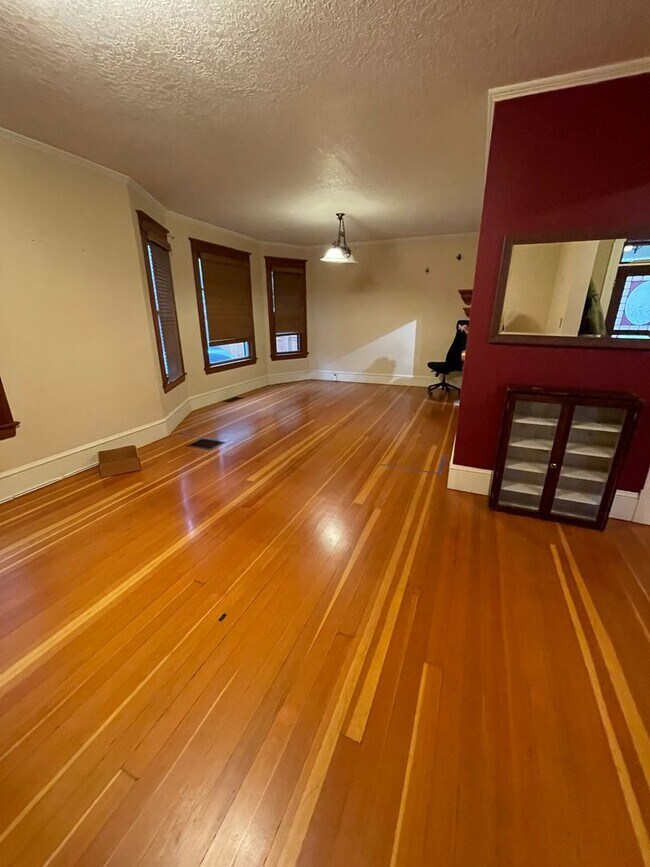 Foto del edificio - 2002 NE 13th Ave