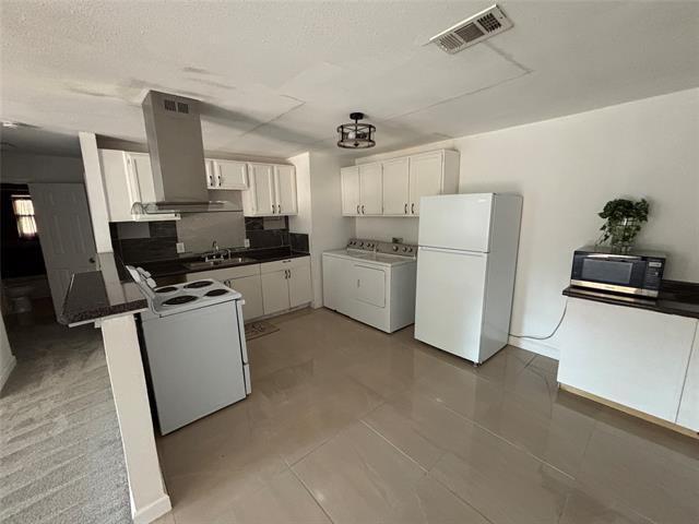 Foto del edificio - 1303 E Myrtle St
