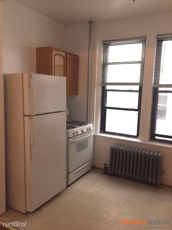 Building Photo - 3405 44th St