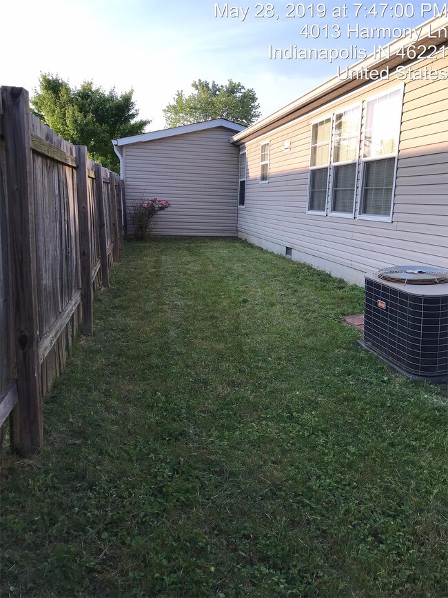 Building Photo - 4009 Harmony Ln