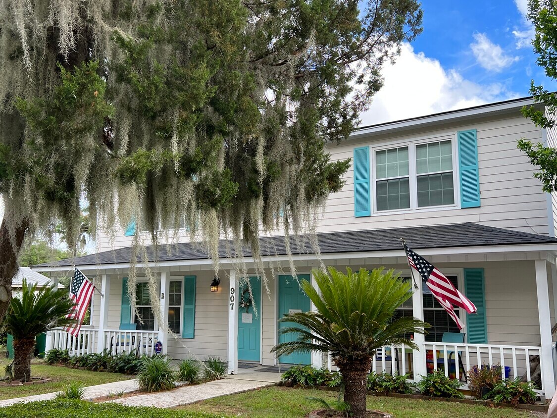 907 8th St, Port Royal, SC 29935 Townhome Rentals in Port Royal SC