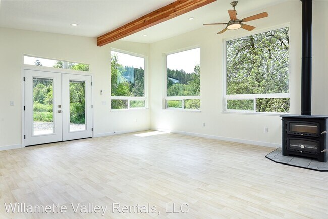 Foto del edificio - 2 br, 2 bath House - 24488 Bridge Ct