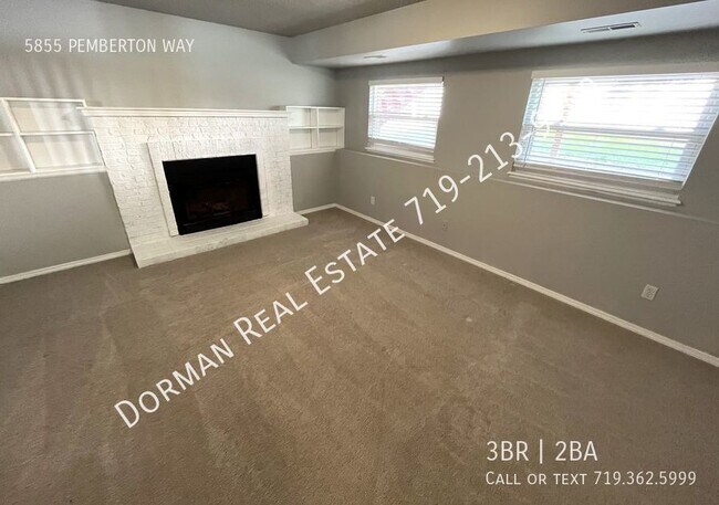 Building Photo - 3 Bedroom Home!