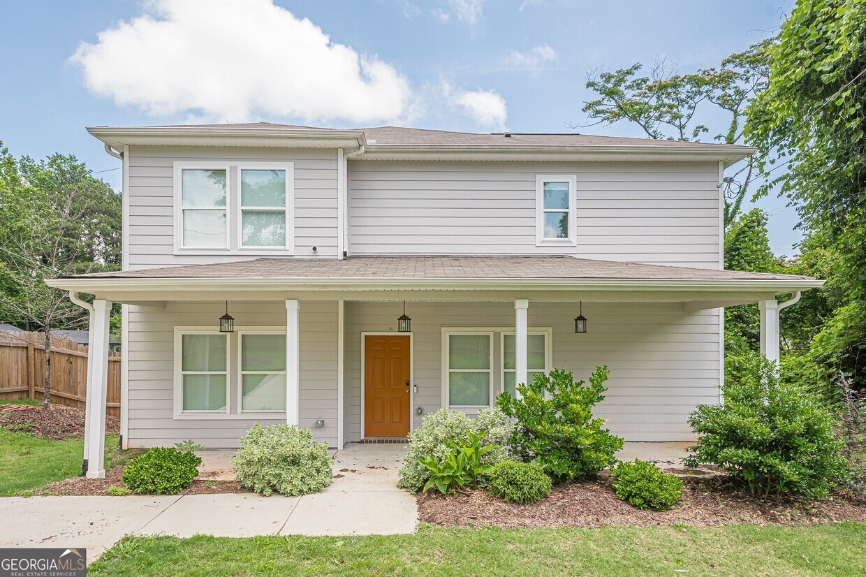 Primary Photo - 90 Cerro St SW