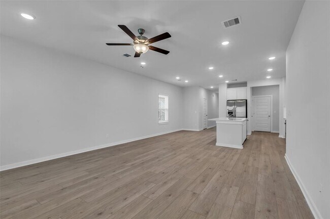 Building Photo - 8442 Sweet Cherry Ln