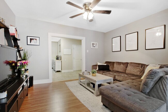 Foto del edificio - 342 2nd St