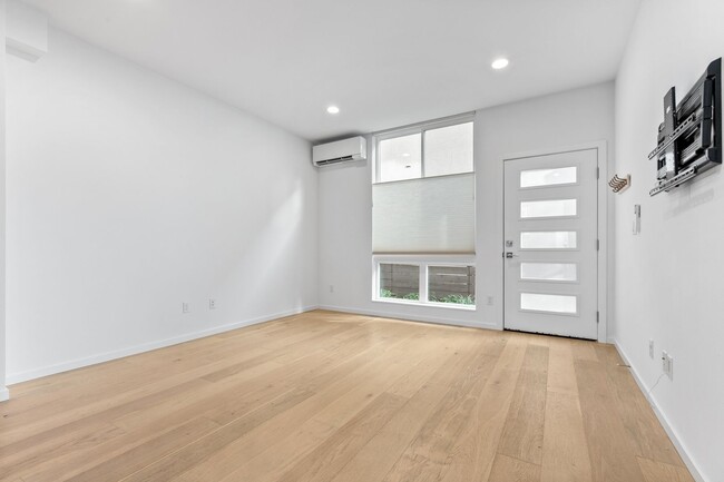 Foto del edificio - 3Bd/1.75Ba Seattle Townhouse