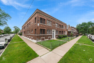 Building Photo - 1511 E 73rd St