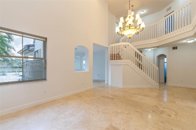 Foto del edificio - 8325 NW 115th Ct