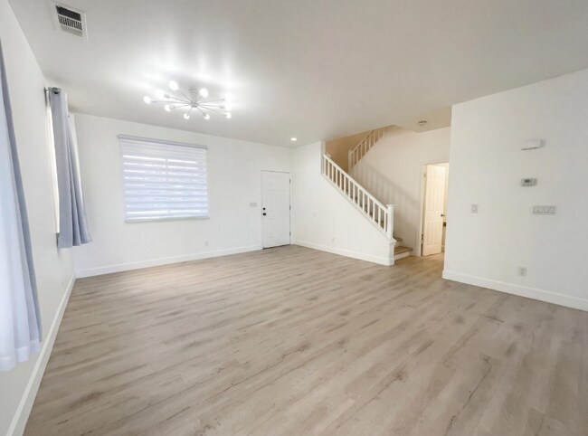 Foto del edificio - 2724 Bertolani Cir