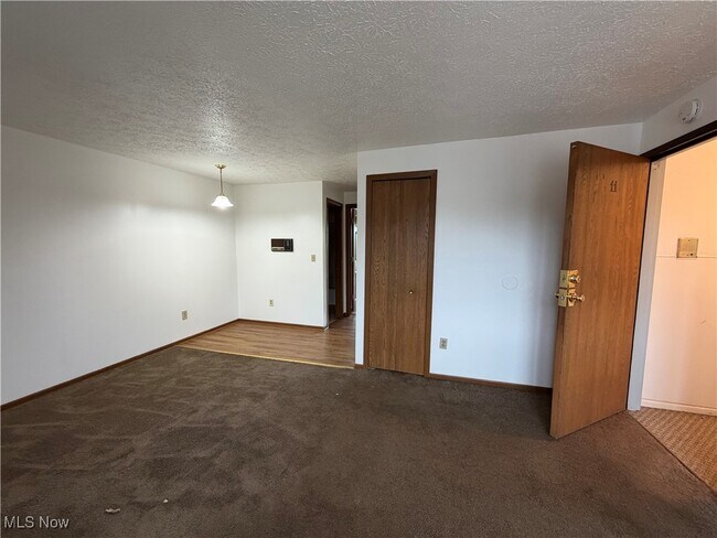 Foto del edificio - 4107 Orchard Dale Dr NW