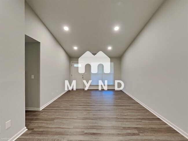 Foto del edificio - 3 br, 2 bath House - 2 Silverwood Dr