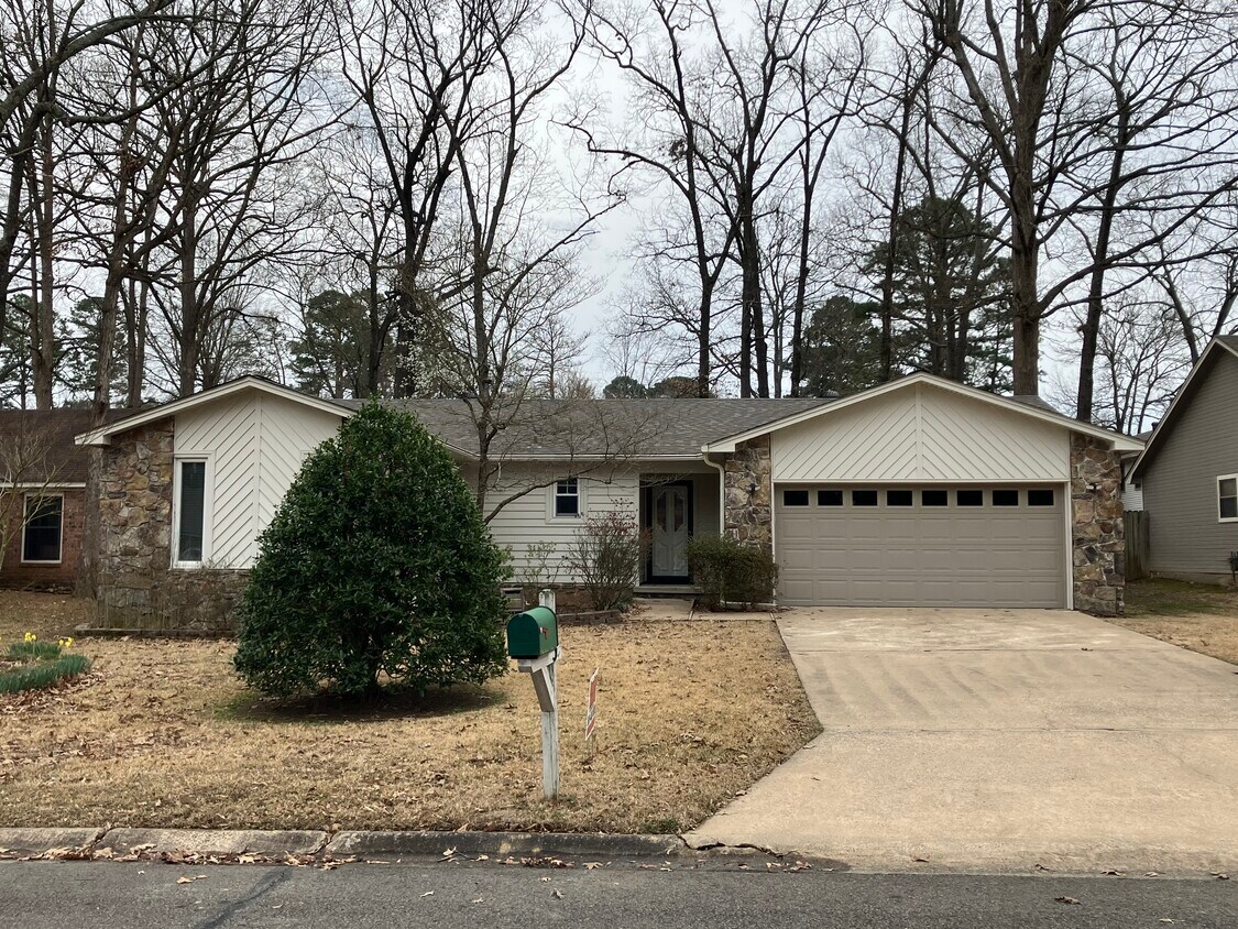 3 Powder Cove, Maumelle, AR 72113 House Rental in Maumelle, AR