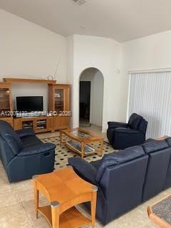 Foto del edificio - 2931 Benton Ln