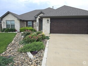 Building Photo - 11513 Lindsey Gdn Dr