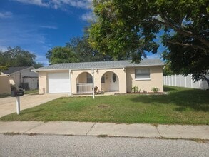 Building Photo - 9621 Shamokin Ln