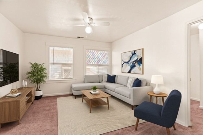 Utilities Included! 3 Bedrooms with Bonus Room & Spacious Kitchen - Utilities Included! 3 Bedrooms with Bonus Room & Spacious Kitchen Apartment