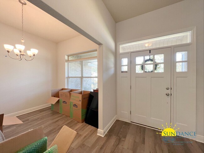 Foto del edificio - Gorgeous 4 Bedroom Home in Holley by the Sea!
