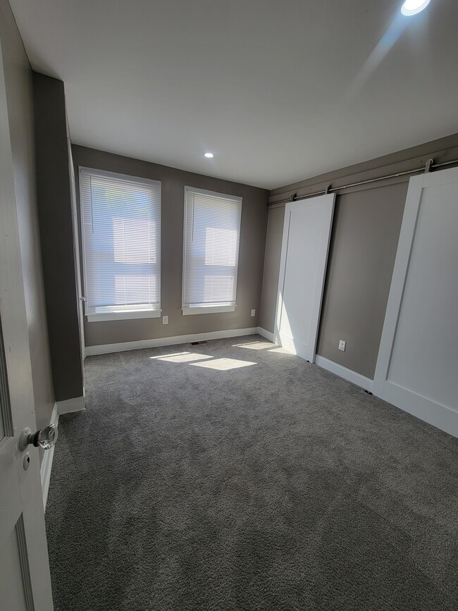 Building Photo - 1308 Atcheson St